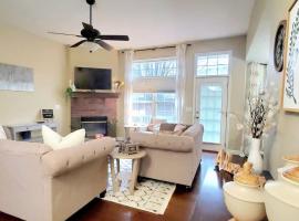 Hotel foto: Lovely Open Space Home in Convenient Location