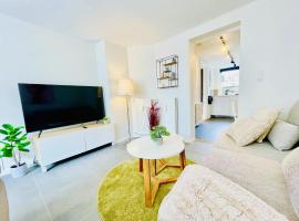 호텔 사진: aday - Charming Studio close to the Football Stadium