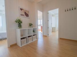 Apartamento Tomillo I, hotel in Candeleda