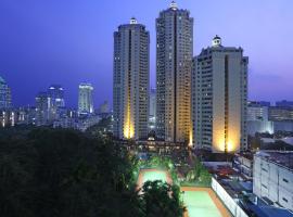 รูปภาพของโรงแรม: Aryaduta Suite Semanggi