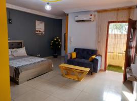 REV Residence, hotel en Abiyán