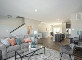 Photo de l’hôtel: Luxury Blue Home minutes from everything Indy