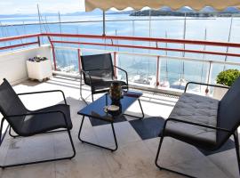 Hotel fotografie: Dea Blu Apartment in Volos