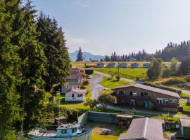 The Cabins at Alert Bay, ξενοδοχείο σε Alert Bay