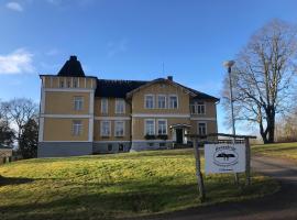 A picture of the hotel: Hunnebergs Gård Hostel & Camping