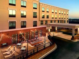 A picture of the hotel: Courtyard by Marriott LaGrange