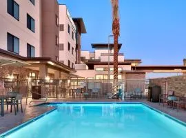 Residence Inn by Marriott Phoenix West/Avondale, hotel v destinaci Avondale