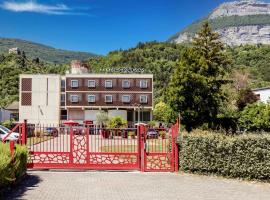 Hotel Photo: Hôtel Les Trois Roses, Meylan Grenoble The Originals Boutique