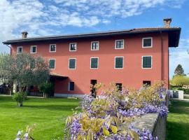 A picture of the hotel: Fiori Di Maggio