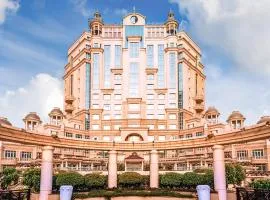 Swissôtel Al Murooj Dubai