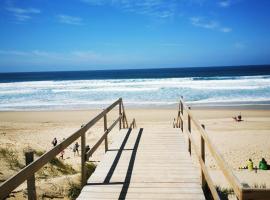 Cottage chaleureux Louann, Hotel in Labouheyre