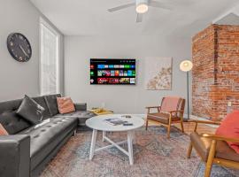 A picture of the hotel: Trendy Family Friendly Northern Liberties Retreat