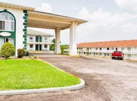 Evergreen Inn