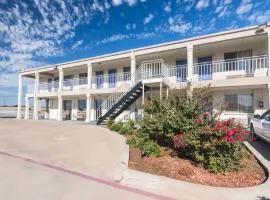 Motel 6-Wichita Falls, TX - North