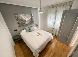 รูปภาพของโรงแรม: Apartamento Jardín de San Feliz / Fontán