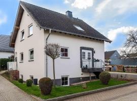 Hotel Photo: Comfortable house with a garden and parking