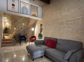 酒店照片: Authentic Maltese 2-bedroom House with Terrace