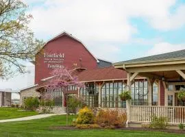Fairfield Inn & Suites by Marriott Fair Oaks Farms