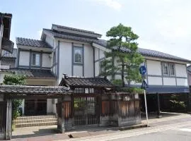 Camellia Inn Yukitsubaki