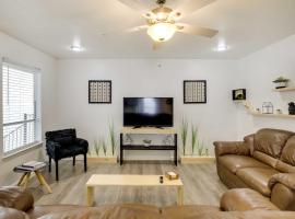 A picture of the hotel: Serene Dallas Vacation Rental - Walkable Location!