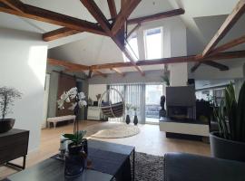 Фотографія готелю: Modern loftsleilighet