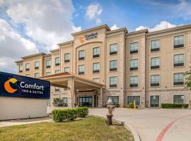 酒店照片: Comfort Inn & Suites Fort Worth - Fossil Creek