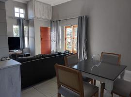 מלון צילום: Grassland 4 (Townhouse)