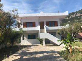 Fotos de Hotel: Villa in Kalloni direkt am Meer, tolle Aussicht