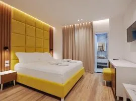 HOTEL RENATO