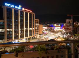 Hotel Foto: Cozy Apartment with Mountain View & Parking