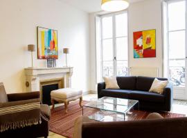 Hotel Photo: Condillac - Appartement 2 chambres avec ascenseur et Parking