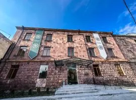 KUMA Hotel Gyumri，位于久姆里的酒店