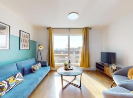 Photo de l’hôtel: Water View Apartment- 2 Bed - Cardiff Bay - Free Parking!!