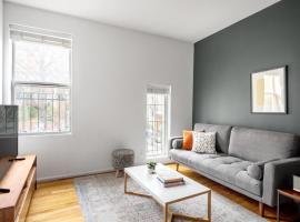 호텔 사진: Dupont Circle 2BR nr U St Metro Glens Mkt WDC-180