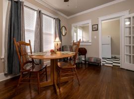 Ξενοδοχείο φωτογραφία: Memphis Belvedere Suites Lower King 1 bedroom