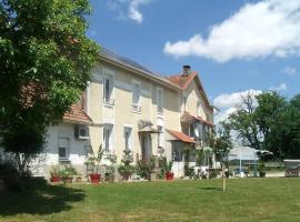 Hotel Photo: le Moulin des Moines