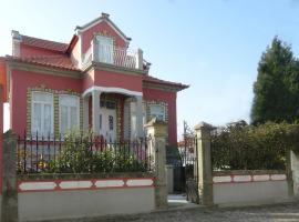 รูปภาพของโรงแรม: Casa do Sino de Aveiro