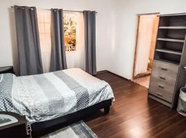 Gambaran Hotel: Habitación con baño privado A, Centro de Coyoacán