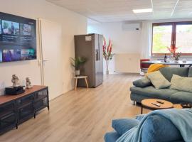 A picture of the hotel: Wohnung: Workaholic bis 6 Personen, Klima, 3x TV