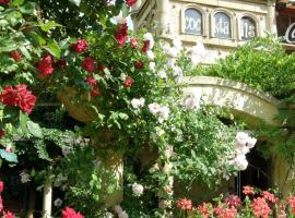 A picture of the hotel: Hotel Bow Garden