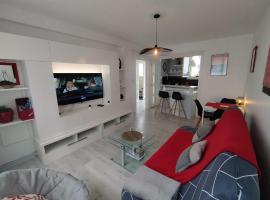 Фотография гостиницы: APPARTEMENT T2 RIVE DROITE