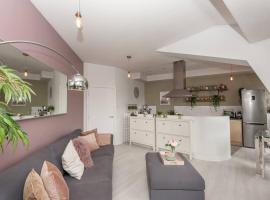 รูปภาพของโรงแรม: Pass the Keys Lovely apartment in Leeds centre