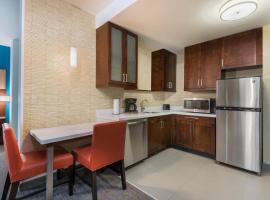 होटल की एक तस्वीर: Residence Inn by Marriott Charlotte City Center