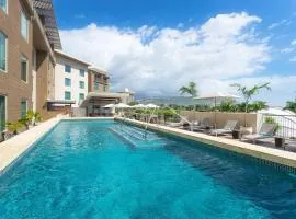 Courtyard by Marriott Kingston, Jamaica: Kingston şehrinde bir otel