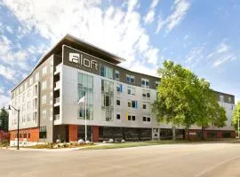 Aloft Hillsboro-Beaverton โรงแรมในฮิลส์โบโร