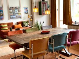 Hotel kuvat: 2 værelses retro lejlighed på Torvet
