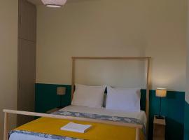 A picture of the hotel: Helen's cozy studio (close to the airport)