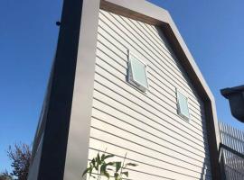 Hotel Photo: Limeburners Loft Geelong - Walk to CBD Waterfront Hospitals