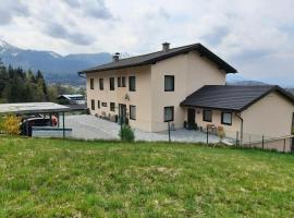 Hotel foto: Gästehaus am Walde - Familie Troller