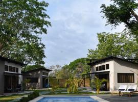 Blue Window Boutique Villas Hotel, hotel in Playa Junquillal